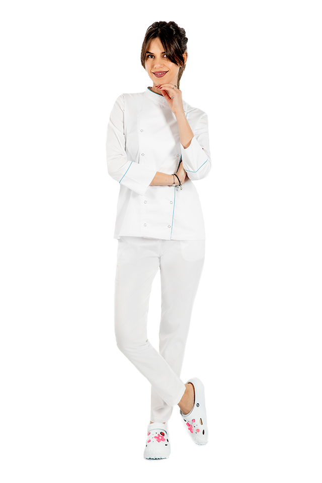 Uniforma bucatar dama alb tip tunica cu capse si pantaloni cu snur si elastic in talie