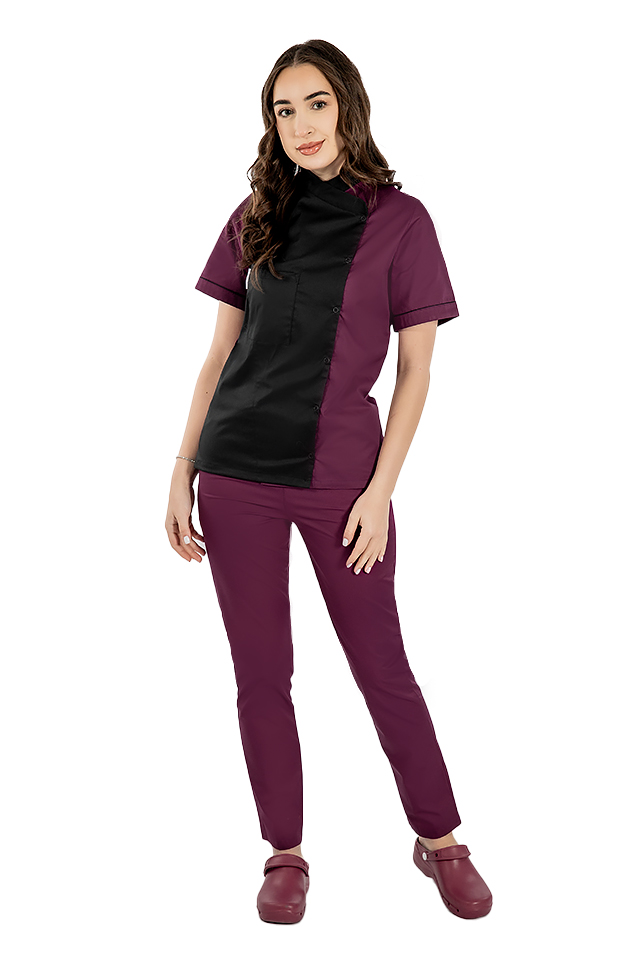 Uniforma bucatar dama negru cu visina tip tunica cu capse si pantaloni cu snur si elastic in talie