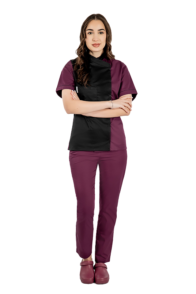 Uniforma bucatar dama negru cu visina tip tunica cu capse si pantaloni cu snur si elastic in talie