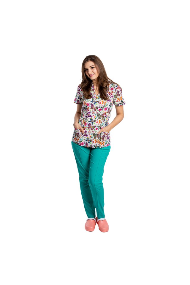 Costume de lucru pentru gradinite model kimono Fantasy cu bluza imprimata si pantaloni stretch verzi cu snur si elastic