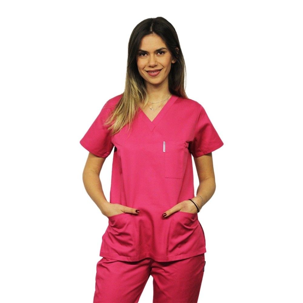 Uniforma de lucru dama ciclam, bluza cu anchior in V, trei buzunare si pantaloni cu elastic