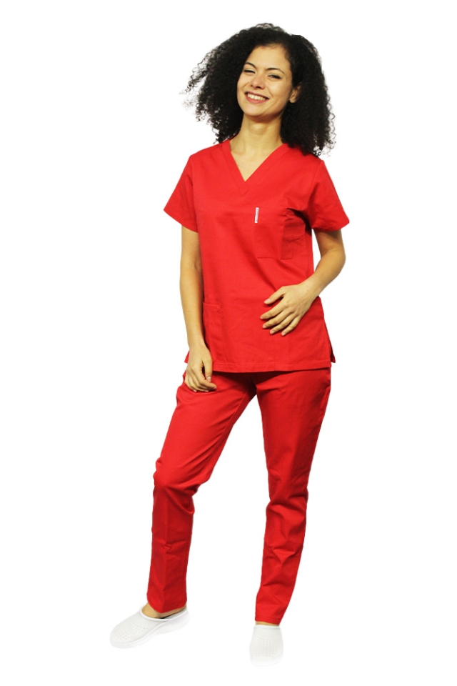 Uniforma de lucru dama rosu, bluza cu anchior in V, trei buzunare si pantaloni cu elastic..
