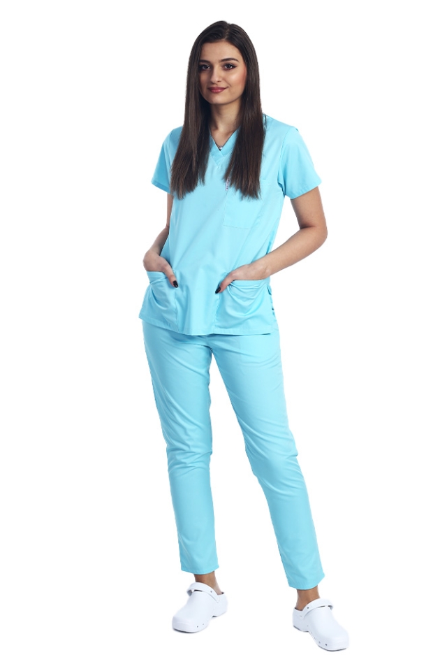 Uniforma de lucru dama menta cu bluza cu anchior in forma V si pantaloni cu elastic